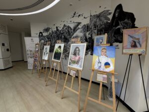 Виставка «Неймовірні» в Рас-ель-Хеймі — простір сили, пам’яті та жіночого лідерства
